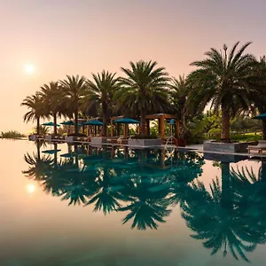 Radisson Blu Cam Ranh Курортный комплекс Нячанг