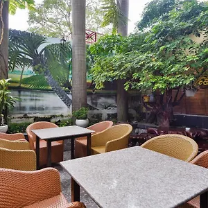 Bliss Boutique Saigon - Bui Vien Street & Ben Thanh Market Отель Хошимин